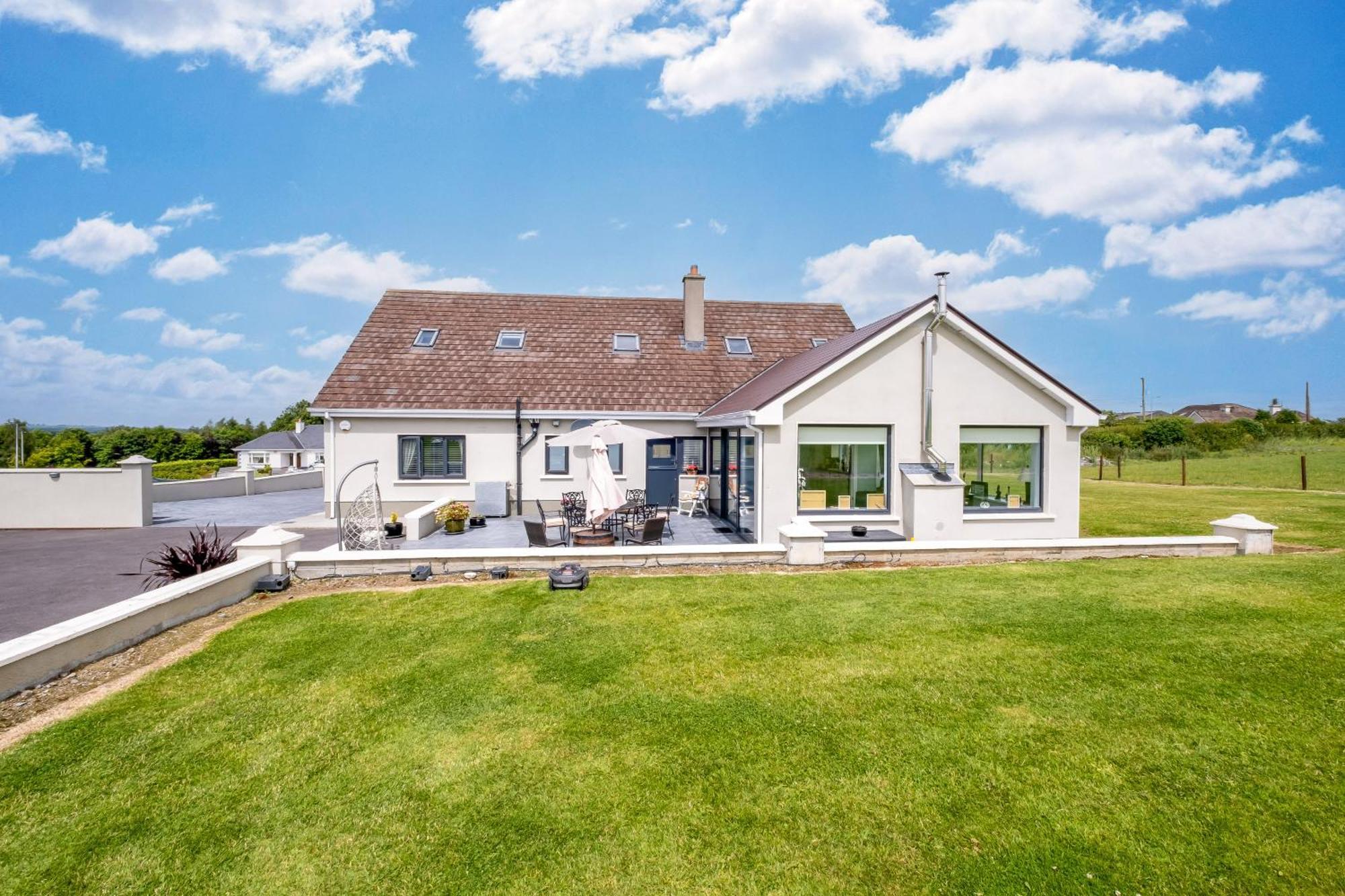 Keeraun Hill Bed & Breakfast Banagher Bagian luar foto