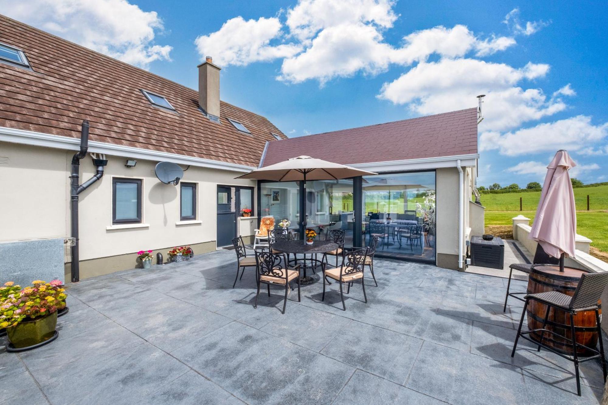 Keeraun Hill Bed & Breakfast Banagher Bagian luar foto