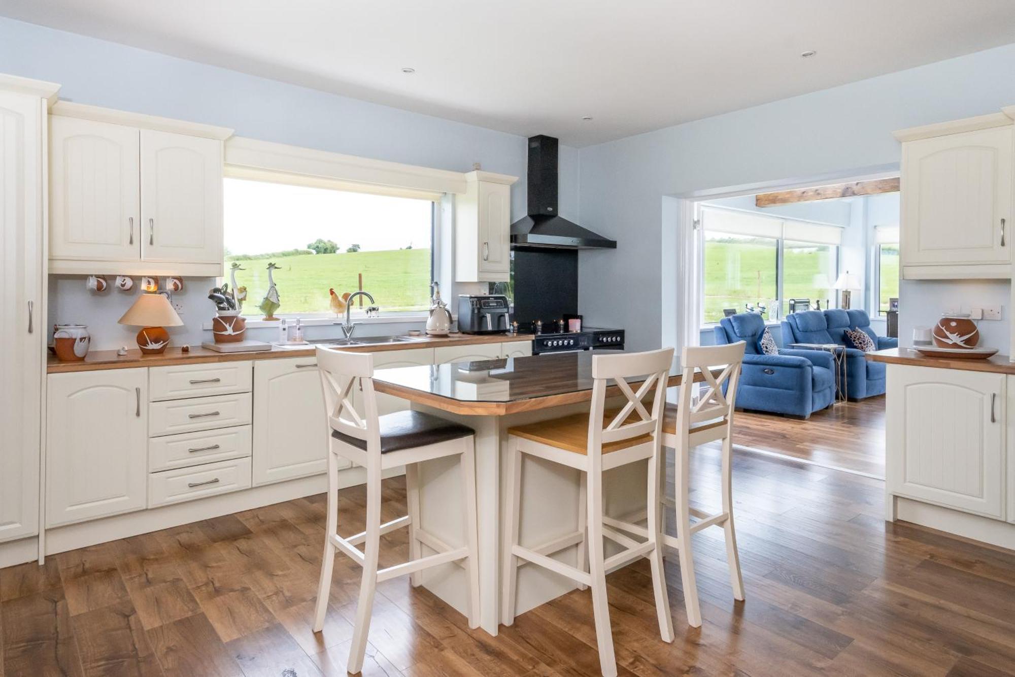 Keeraun Hill Bed & Breakfast Banagher Bagian luar foto