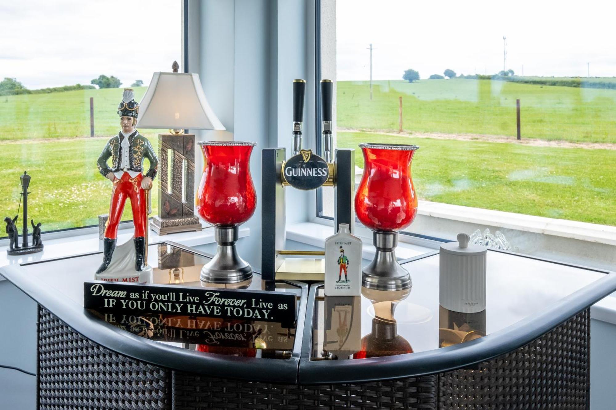 Keeraun Hill Bed & Breakfast Banagher Bagian luar foto